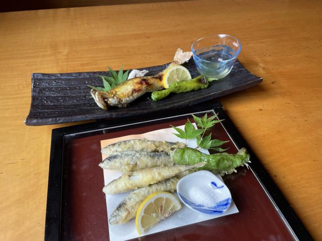 末広の鮎料理の写真