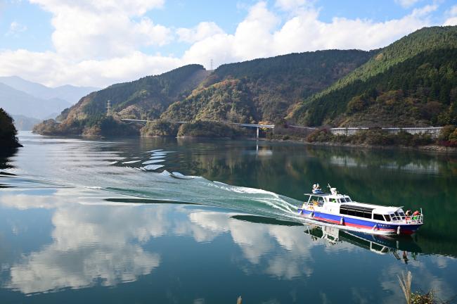 宮ケ瀬湖の写真