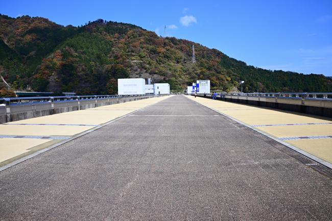 ダムサイトの写真