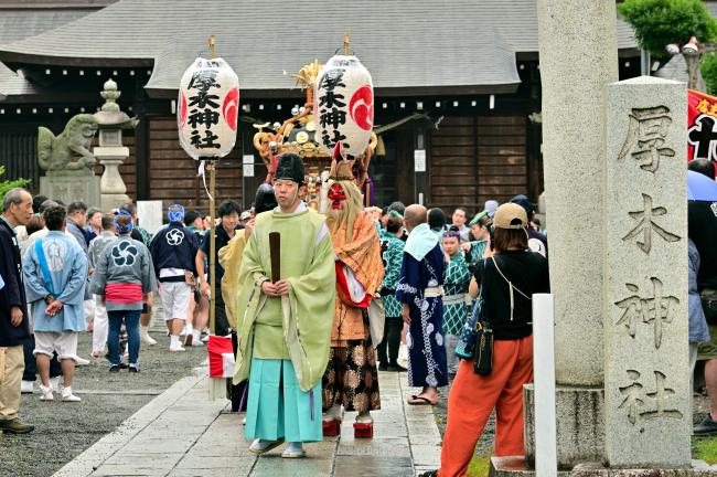 厚木神社のお祭りの写真