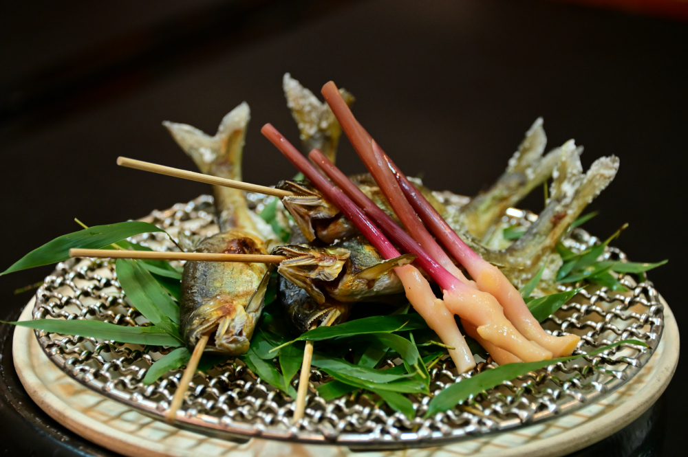 アユ料理の写真