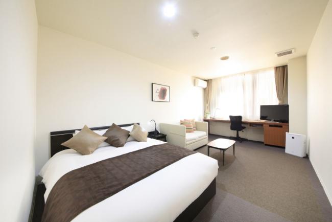 HOTEL TOHKAIのプレミアムクイーンルーム客室の写真