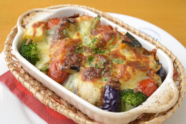 人気のベンガルカレーを使ったチーズとの相性が良い『カレードリア』の画像