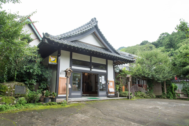 純日本風の落ち着いた一軒宿の写真