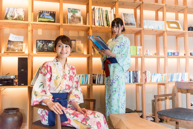 Library & Barの画像