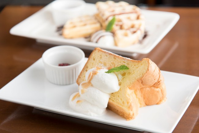 シフォンケーキ545円の画像