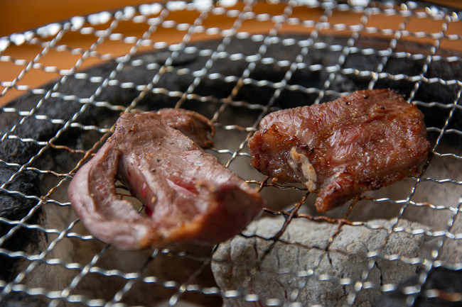 カシラと豚ハツの焼き上がりの画像