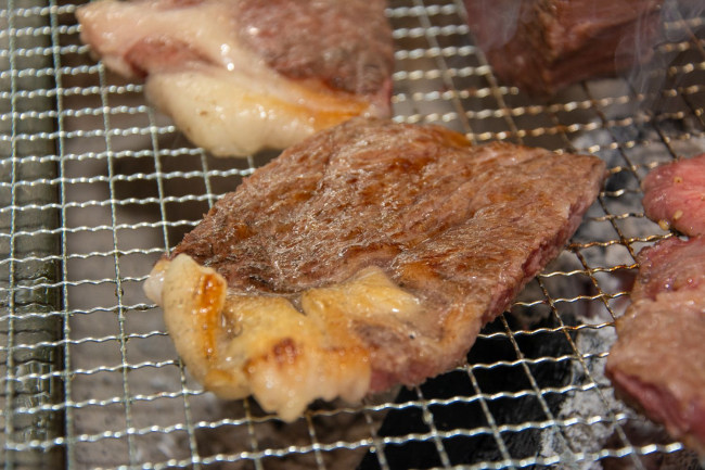 サーロインが焼けてきましたの画像