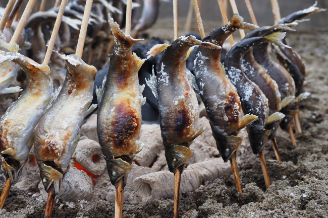 アユの塩焼きの写真