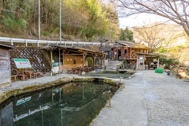 釣り体験と川魚料理が食べられるお店の写真