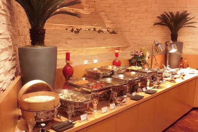 レストランプティティールの料理の写真