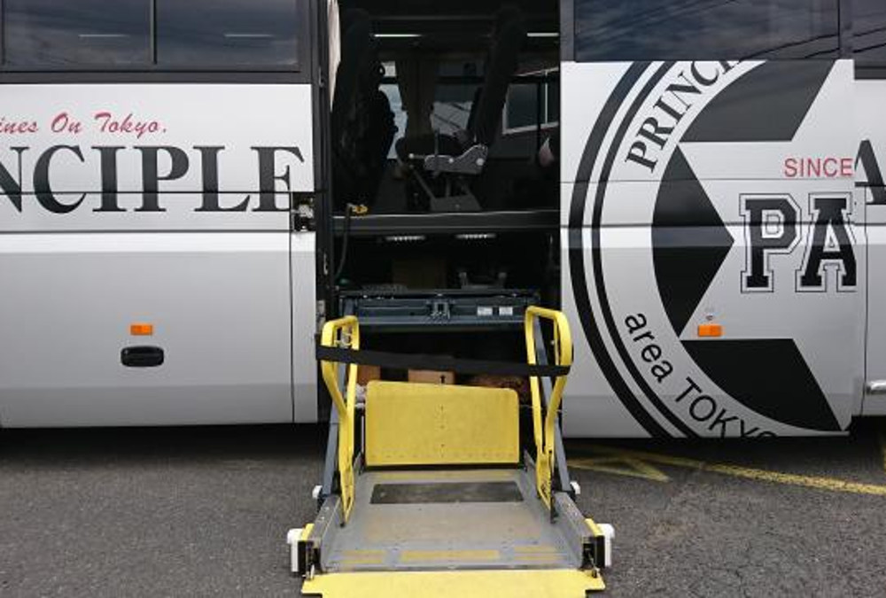 プリンシプル自動車の写真