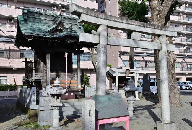 厚木稲荷神社の写真