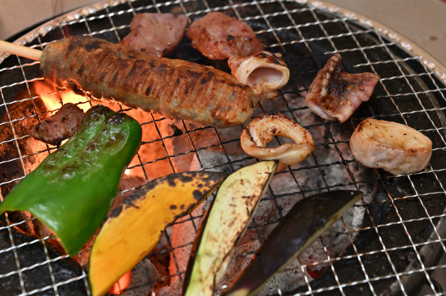 つくね・野菜の写真