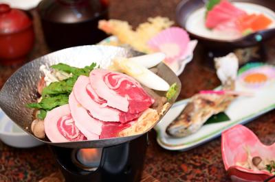 いのしし鍋の写真