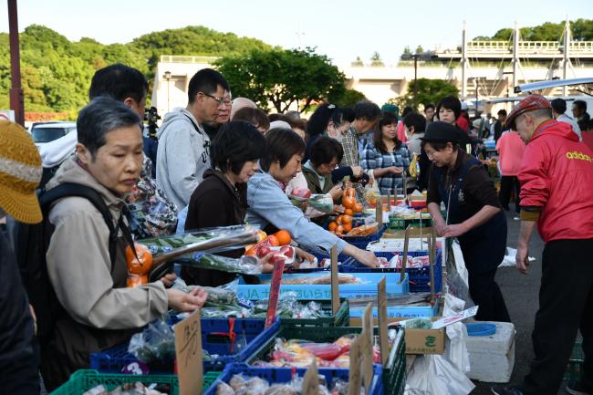 夕焼け市