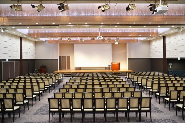 レンブラントホテル厚木の大宴会場相模の写真